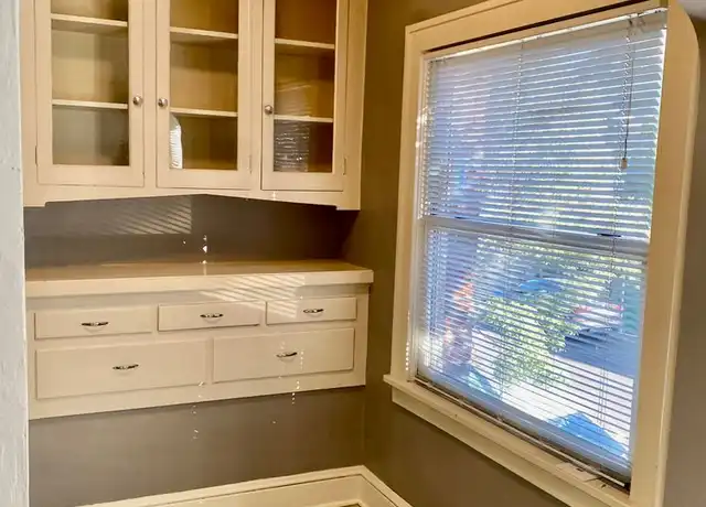 Property at 2465 NW Raleigh St Unit 100, Portland, OR, 97210, 0 beds, 1 bath, [object Object]