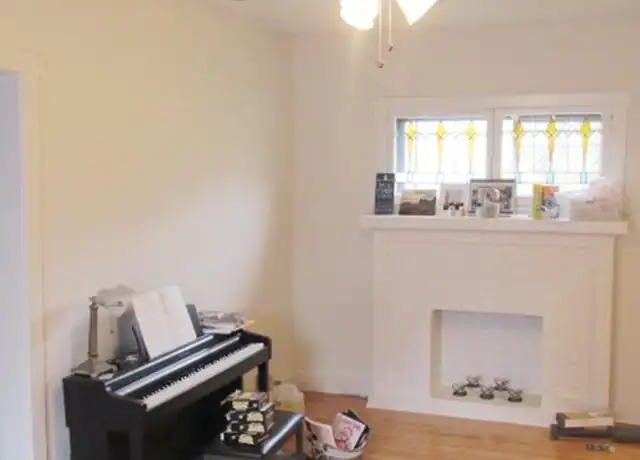 Property at 724 W Roscoe St Unit 732-2N, Chicago, IL, 60657, 1 bed, 1 bath, [object Object]