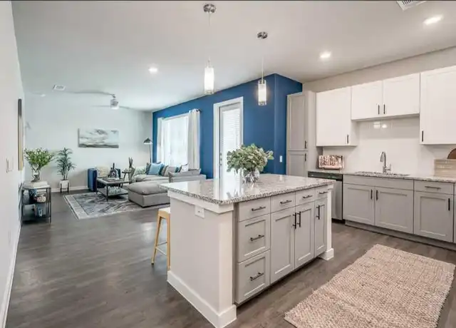 Property at 1601 Brittmoore Rd, Houston, TX, 77043, 2 beds, 2 baths, [object Object]
