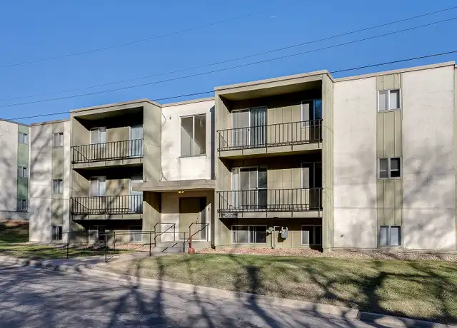 Property at 1120 Bryant Ave Unit 101, South St Paul, MN, 55075, 1 bed, 1 bath, [object Object]