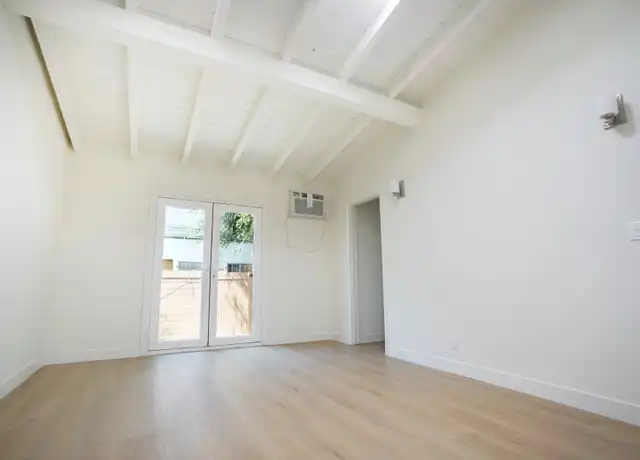 Property at 3710 Clarington Ave Unit 37055, Los Angeles, CA, 90034, 0 beds, 1 bath, [object Object]