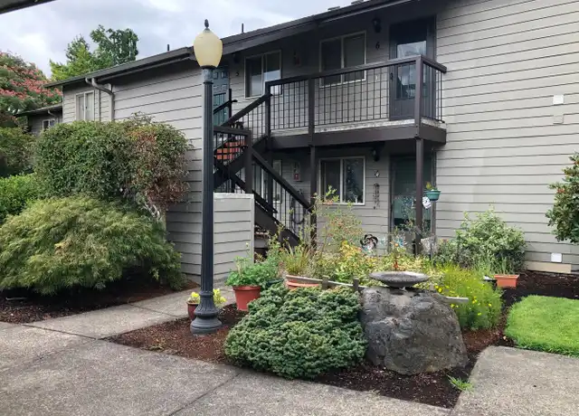 Property at 1611 Adkins St Apt 6, Eugene, OR, 97401, 2 beds, 1 bath, [object Object]