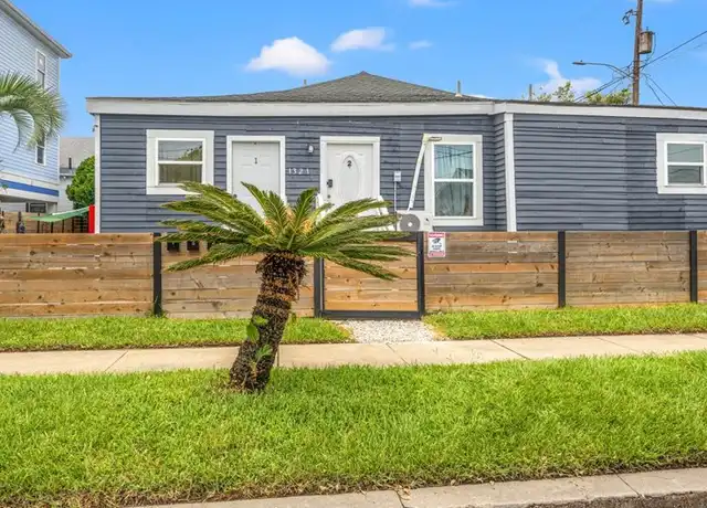 Property at 1321 35th St Unit 6, Galveston, TX, 77550, 0 beds, 1 bath, [object Object]