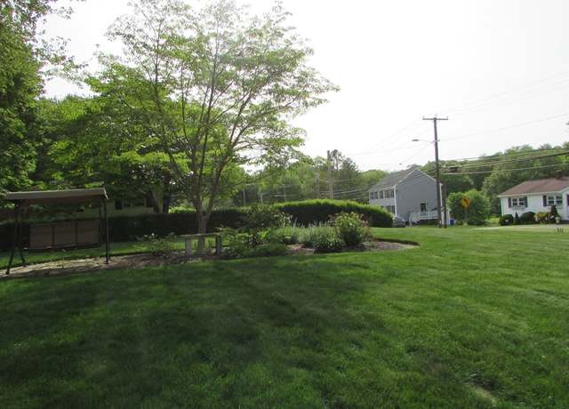 Photo of 1038 Somerset Ave Unit 2, Taunton, MA 02780