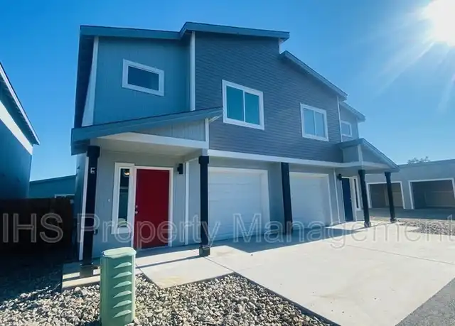 Property at 517 Whitefish Ln Unit B, Pasco, WA, 99301, 3 beds, 2.5 baths, [object Object]