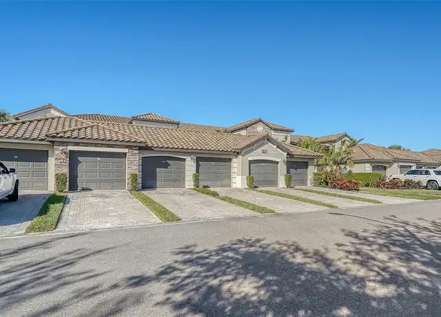 Property at 5537 Palmer Cir #201, Bradenton, FL, 34211, 2 beds, 2 baths, [object Object]