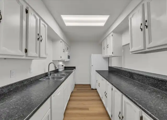 Property at 1 Country Place Rd Unit 1, Lorena, TX, 76655, 2 beds, 1.5 baths, [object Object]