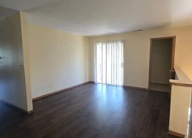 Property at 2723 Silent Wood Trl Unit 2823-6, Rockford, IL, 61109, 3 beds, 1.5 baths, [object Object]