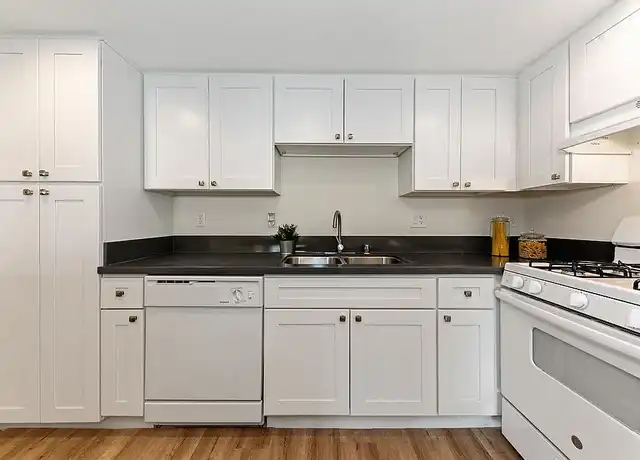 Property at Villas at Desert Pointe - 895 Sierra Vista Dr, Las Vegas, NV, 89169, 2 beds, 2 baths, [object Object]
