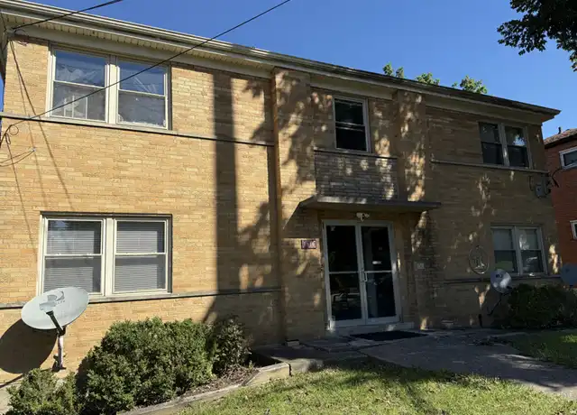 Property at 1814 Compton Rd Unit 1, Cincinnati, OH, 45231, 2 beds, 1 bath, [object Object]