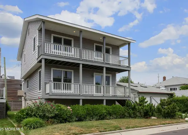 Property at 3 Willow Way, Sea Bright, NJ, 07760, 3 beds, 2.5 baths, [object Object]