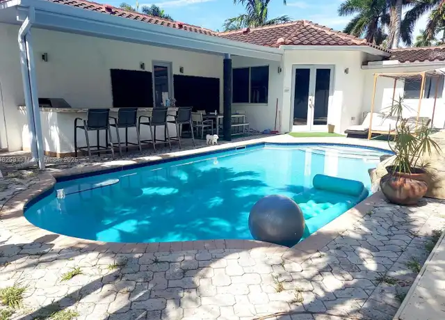 Property at 1116 N 13th Ct, Hollywood, FL, 33019, 3 beds, 2 baths, [object Object]