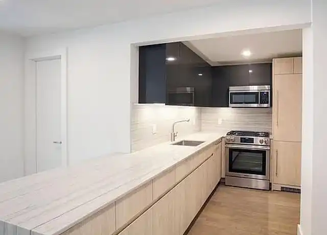 Property at 60 E 12th St Unit 11G, New York, NY, 10003, 1 bed, 1 bath, [object Object]
