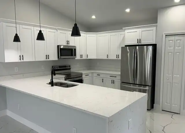 Property at 5117 30th St SW Unit 5117, Lehigh Acres, FL, 33973, 3 beds, 2 baths, [object Object]