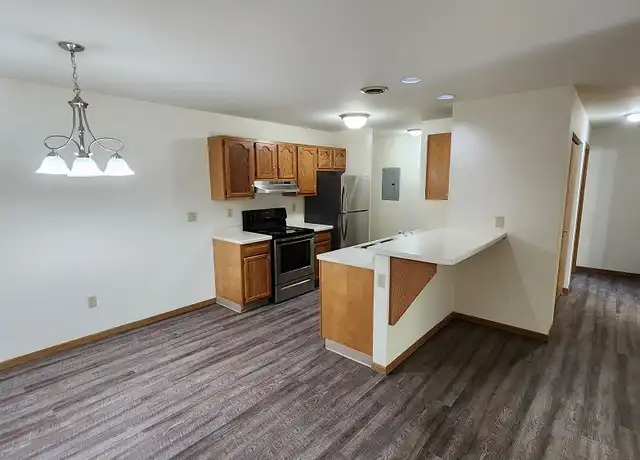 Property at 5005 Taylor Rd, McFarland, WI, 53558, 2 beds, 1 bath, [object Object]