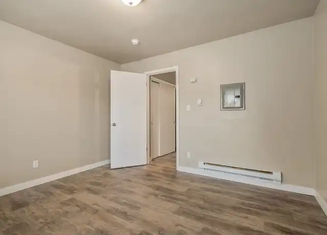 Property at 1420 112th St E Unit 8, Tacoma, WA, 98445, 1 bed, 1 bath, [object Object]