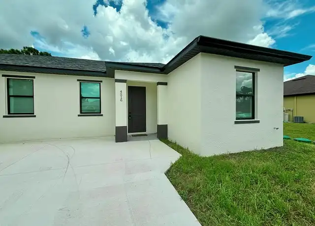 Property at 4518 29th St SW, Lehigh Acres, FL, 33973, 3 beds, 2 baths, [object Object]