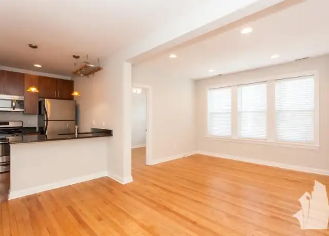 Property at 3804 N Marshfield Ave, Chicago, IL, 60613, 2 beds, 1 bath, [object Object]