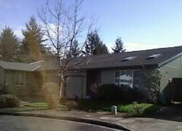 Property at 733 Stephens Dr Unit 733, Eugene, OR, 97404, 3 beds, 2 baths, [object Object]