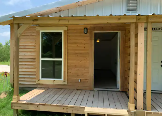 Property at 2289 County Road 131, Gainesville, TX, 76240, 1 bed, 1 bath, [object Object]