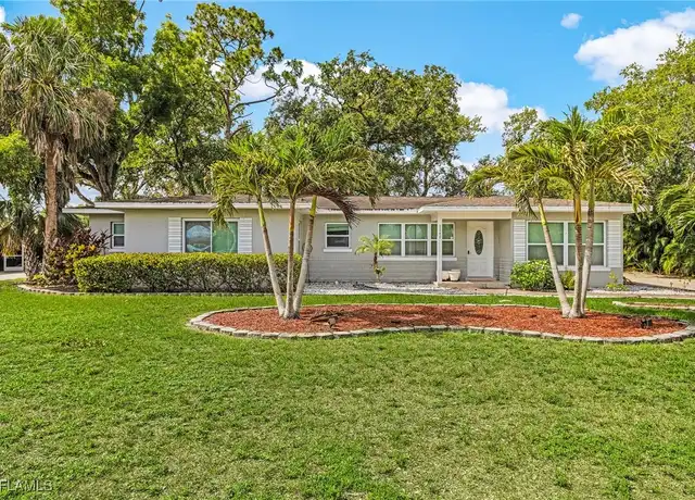 Property at 1340 Braman Ave, Fort Myers, FL, 33901, 3 beds, 3 baths, [object Object]