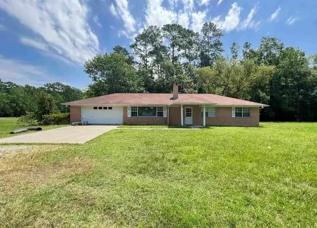 Property at 768 S Main St, Lumberton, TX, 77657, 3 beds, 2 baths, [object Object]