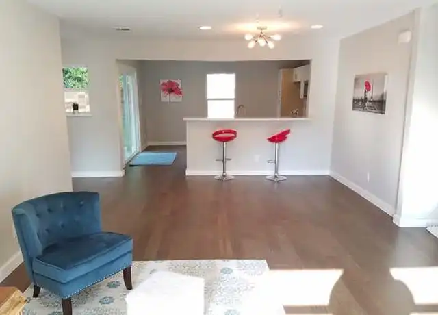 Property at 4702 Bandera Rd, Austin, TX, 78721, 3 beds, 2 baths, [object Object]
