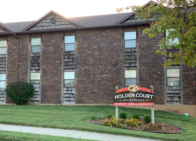Property at 700 S Holden St Unit 8, Warrensburg, MO, 64093, 2 beds, 1 bath, [object Object]