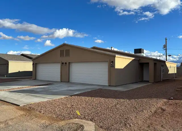 Property at 981 Calumet Ave, Kingman, AZ, 86409, 2 beds, 2 baths, [object Object]