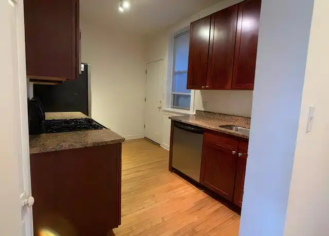 Property at 4702 N Winchester Ave, Chicago, IL, 60640, 2 beds, 1 bath, [object Object]