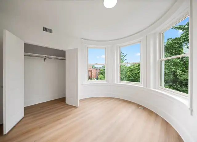 Property at 411 2nd St SE, Washington, DC, 20003, 3 beds, 1 bath, [object Object]