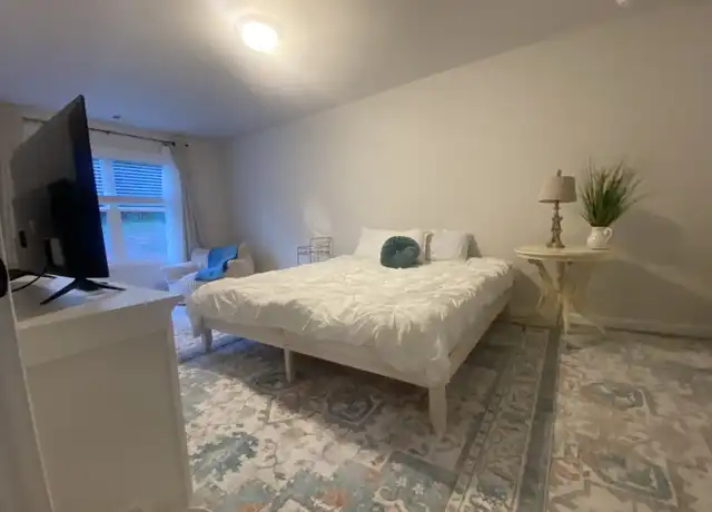 Property at 1498 Daniel Rd Unit Patio Apartment, Demorest, GA, 30535, 1 bed, 1 bath, [object Object]