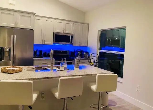 Property at 2930 18th St SW, Lehigh Acres, FL, 33976, 2 beds, 1 bath, [object Object]