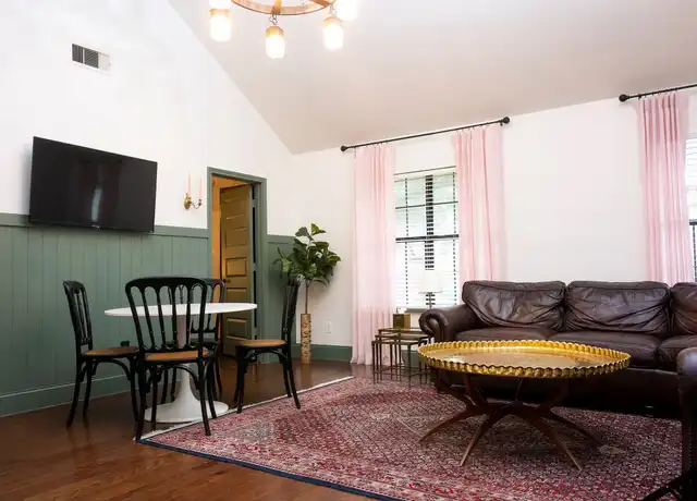Property at 2522 Calumet St, Houston, TX, 77004, 2 beds, 1 bath, [object Object]
