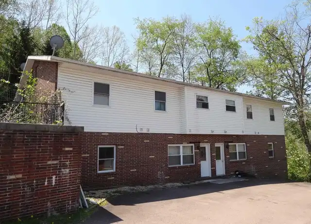 Property at 1553 Bergamont St, Morgantown, WV, 26505, 3 beds, 1.5 baths, [object Object]