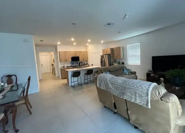 Property at 1569 SE 6th St, Homestead, FL, 33033, 4 beds, 2 baths, [object Object]
