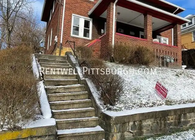 Property at 109 N 5th St Unit 109, Jeannette, PA, 15644, 2 beds, 1.5 baths, [object Object]