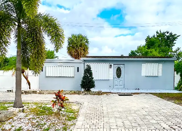 Property at 2964 NE 13th Ave, Pompano Beach, FL, 33064, 2 beds, 1 bath, [object Object]
