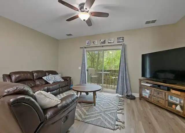 Property at 15284 U.S. 331 Business Unit 6E, Freeport, FL, 32439, 2 beds, 2.5 baths, [object Object]