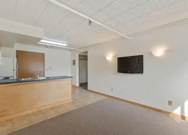 Property at Kilbourn Terrace - 2125 W Kilbourn Ave, Milwaukee, WI, 53233, 2-3 beds, 1 bath, [object Object]