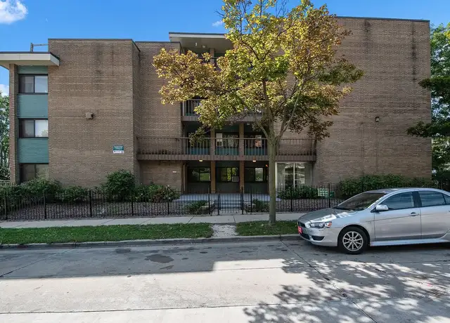 Photo of 2125 W Kilbourn Ave, Milwaukee, WI 53233
