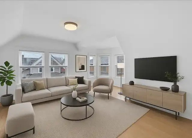 Property at 2505 N Oakland Ave, Milwaukee, WI, 53211, 2 beds, 1 bath, [object Object]