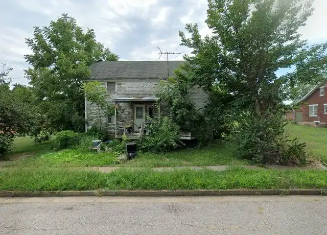Property at 106 E Monroe Ave, Owensville, MO, 65066, 3 beds, 1 bath, [object Object]