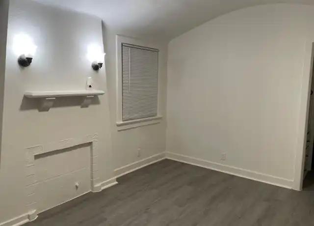 Property at 1030 N Raymond Ave Unit 5, Pasadena, CA, 91103, 1 bed, 1 bath, [object Object]