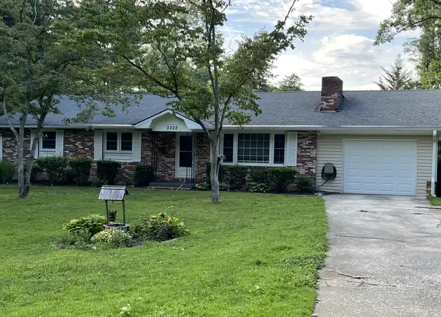 Property at 3222 Debbie Dr, Hendersonville, NC, 28791, 3 beds, 2 baths, [object Object]