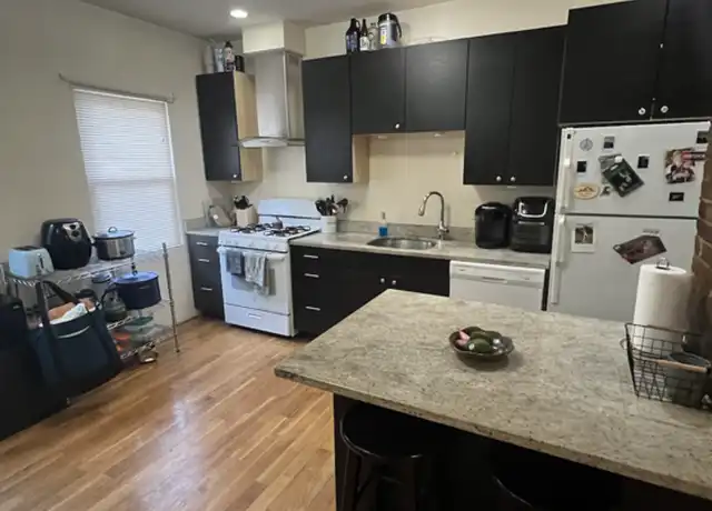 Property at 4 Sexton Ct, Dorchester, MA, 02125, 4 beds, 2 baths, [object Object]