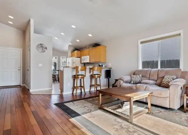 Property at 10765 Empress St, Nampa, ID, 83687, 3 beds, 2 baths, [object Object]