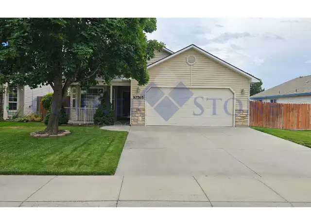 Property at 10765 Empress St, Nampa, ID, 83687, 3 beds, 2 baths, [object Object]