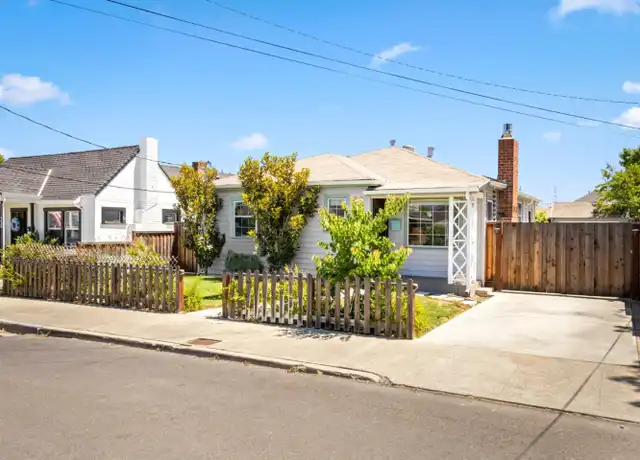 Property at 224 Cleaves Ct, San Jose, CA, 95126, 2 beds, 1 bath, [object Object]