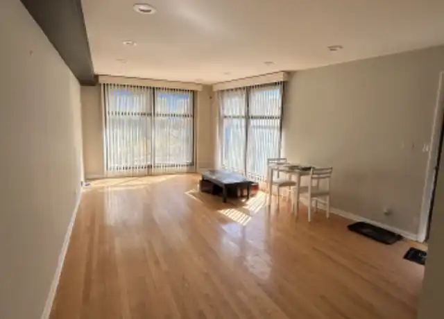Property at 1990 Sheridan Rd, Highland Park, IL, 60035, 2 beds, 1.5 baths, [object Object]
